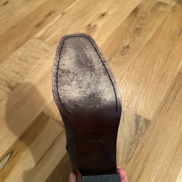 Frye Georgia Boot Graphite - Picture 7 of 9